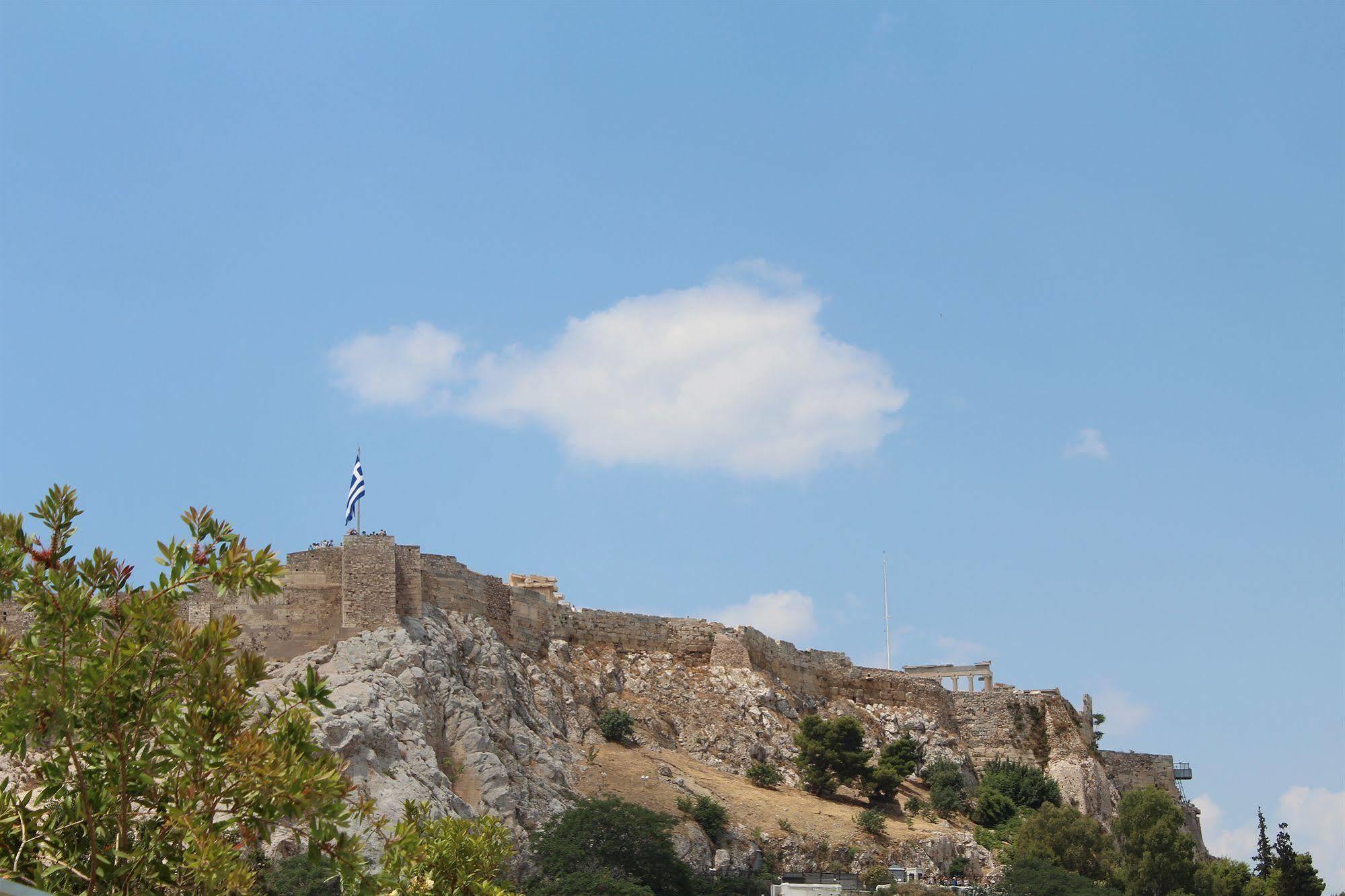 אתונה Nefeli Hotel מראה חיצוני תמונה
