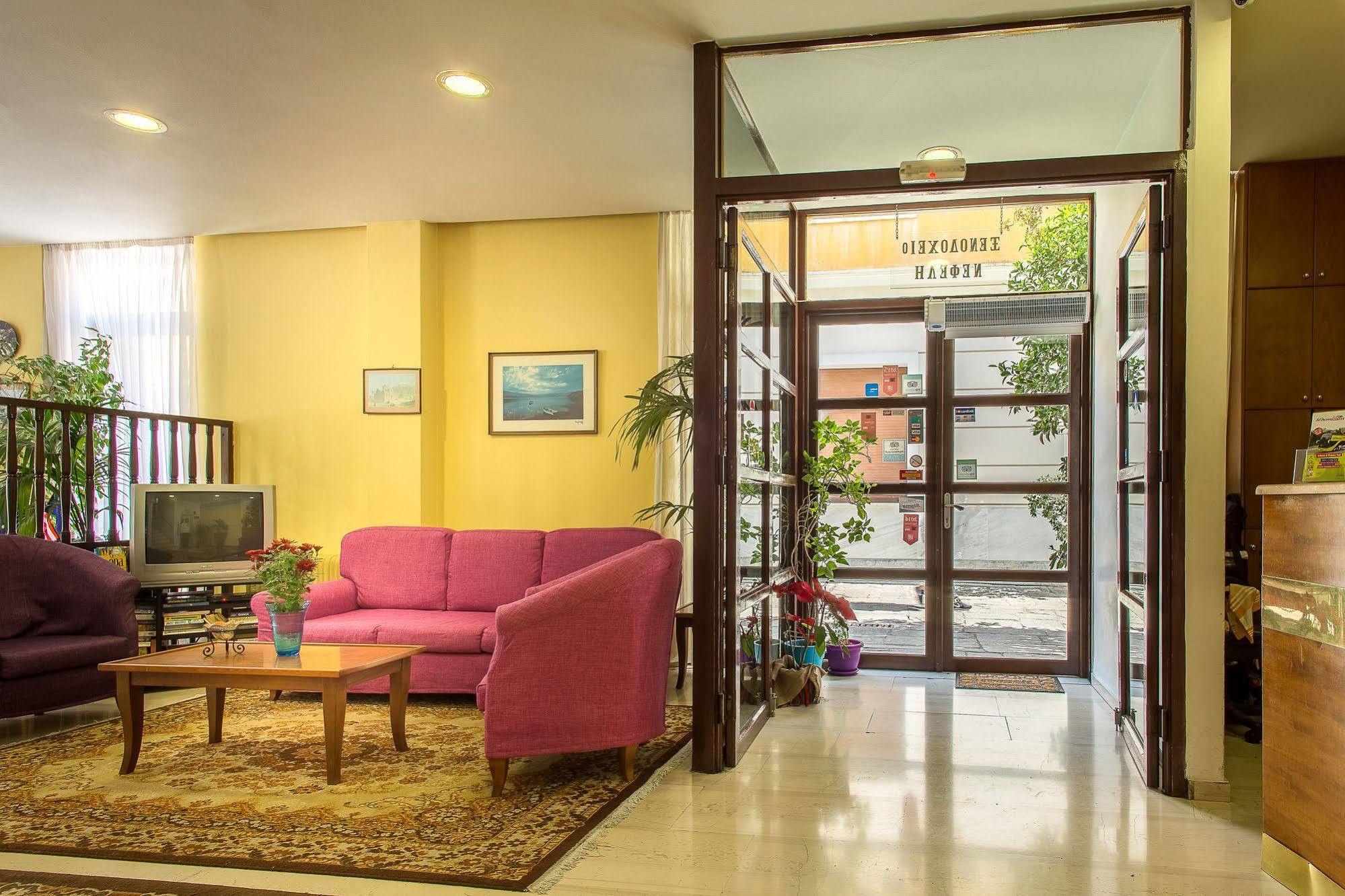 אתונה Nefeli Hotel מראה חיצוני תמונה